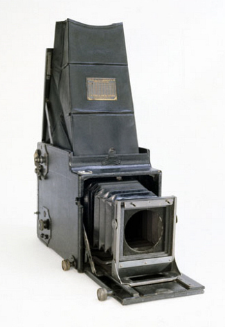 Howard Carter's Camera, 1920 - 1922, National Media Museum Collection / SSPL