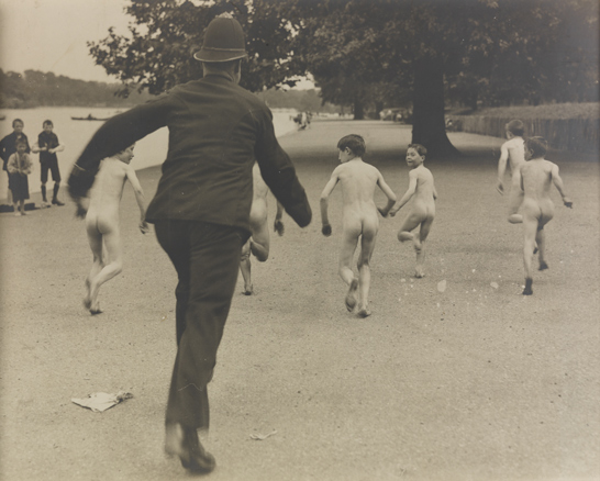 'Limbs and the Law', 1924, James Jarché, The Royal Photographic Society Collection, National Media Museum / SSPL