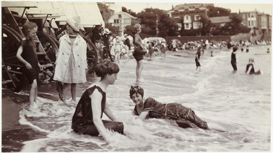 Sea bathing, c.1913, National Media Museum Collection / SSPL