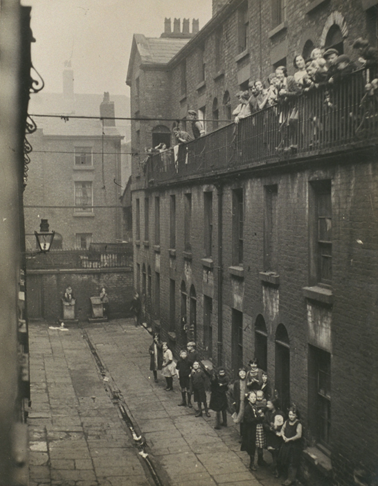 Women and children in a Liverpool slum housing scene, c.1935, Daily Herald Archive, National Media Museum Collection / SSPL