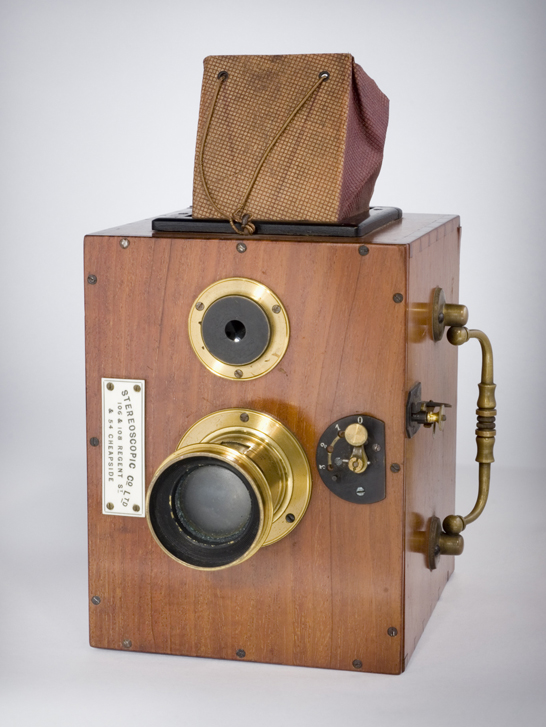 The Artists camera, 1889, London Stereoscopic Company Ltd. © National Media Museum, Bradford / SSPL. Creative Commons BY-NC-SA