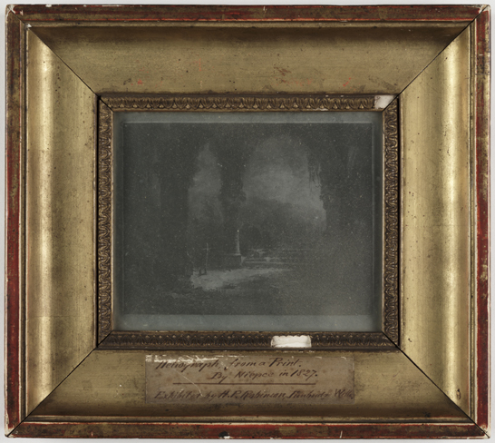Un Clair de Lune, c. 1827, Joseph Nicéphore Niépce, The Royal Photographic Society Collection © National Media Museum, Bradford / SSPL. Creative Commons BY-NC-SA