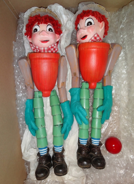 Replica figures of Bill and Ben the Flower Pot Men, 1998 © National Media Museum, Bradford. Creative Commons BY-NC-SA