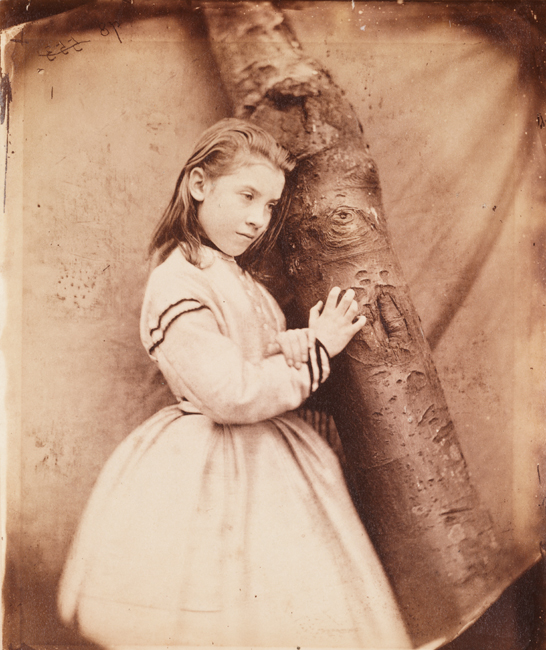 Elizabeth (Lizzie) Wilson Todd, September 1865, Charles Lutwidge Dodgson © National Media Museum, Bradford / SSPL. Creative Commons BY-NC-SA
