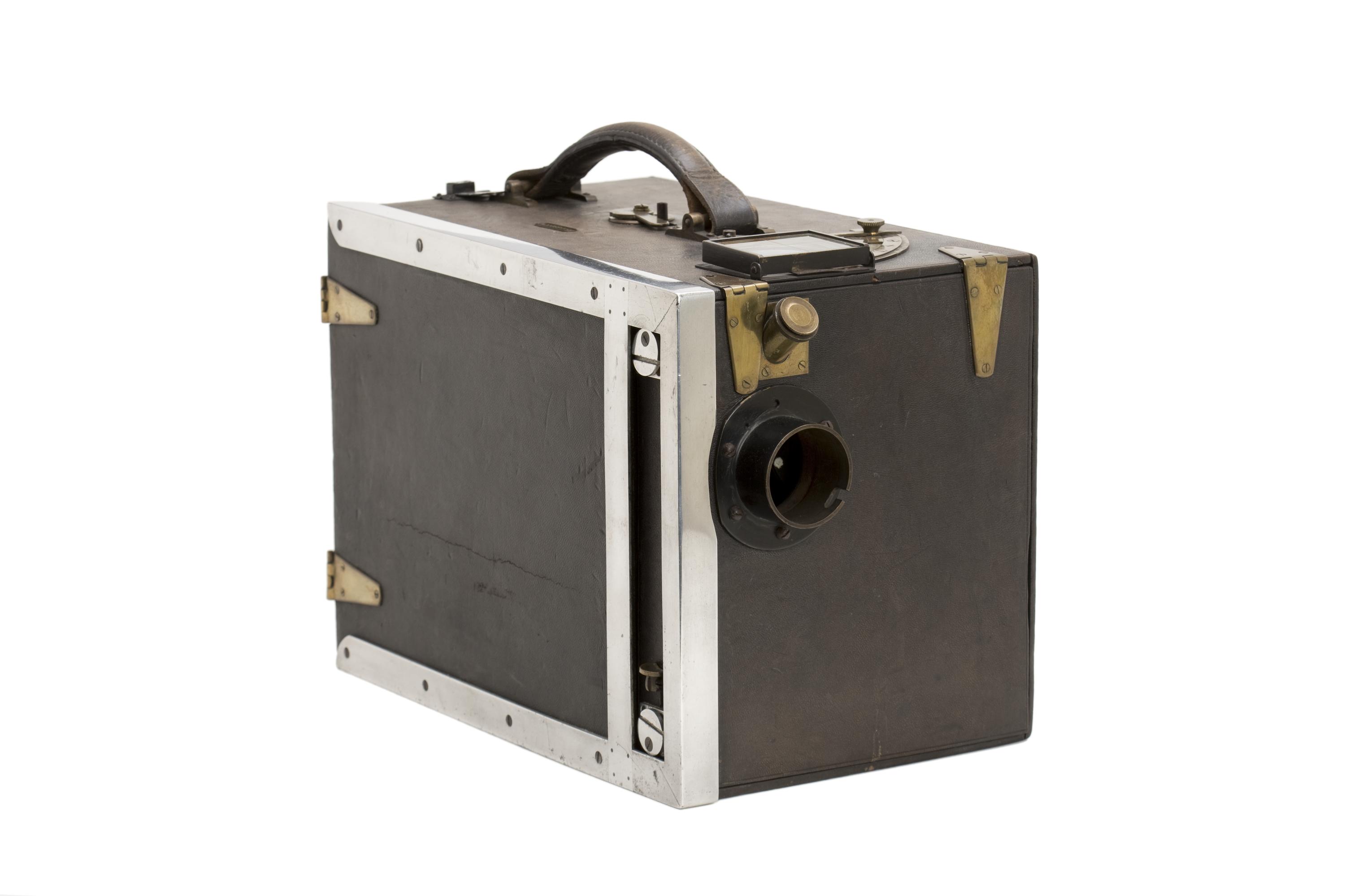 Kinematograph 35mm camera, used by Cherry Kearton, for filming 'The Big Game of Life', c.1915.