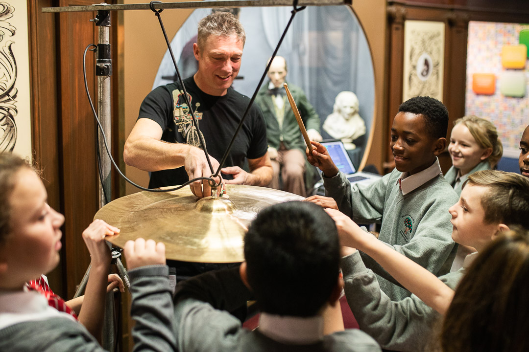 Sound Artist Dan Fox talks about sonics and cymbals with Knowleswood Primary School