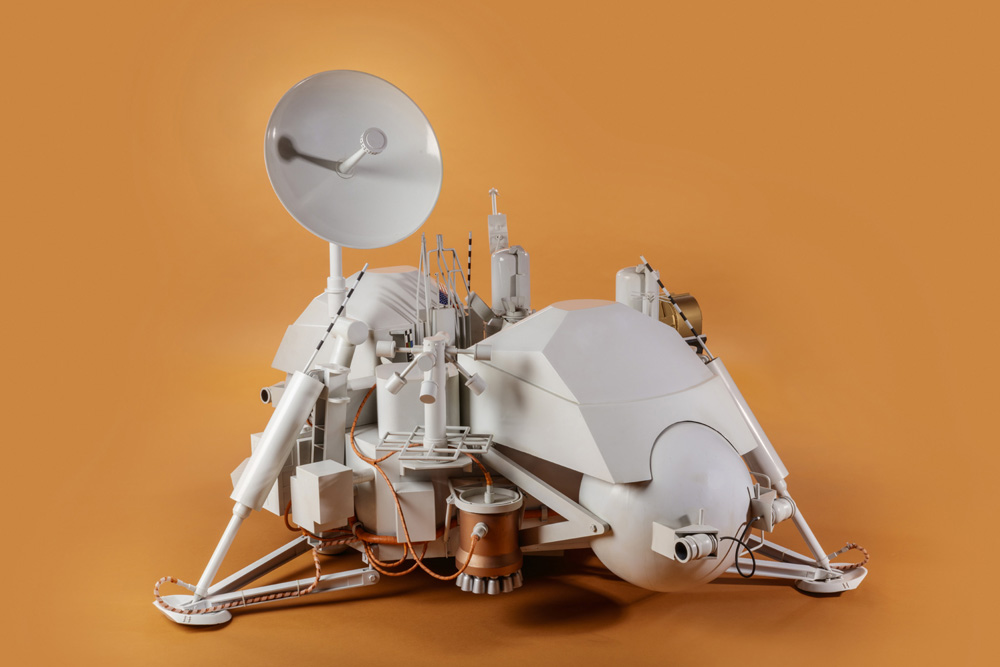 Mars Expedition Viking Lander, 1:2 scale model