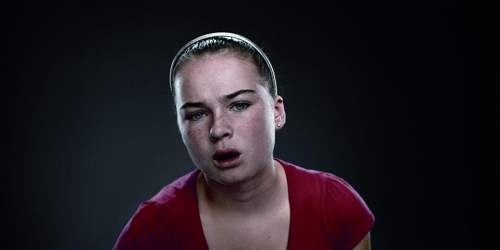 Jessica playing Tekken © Robbie Cooper