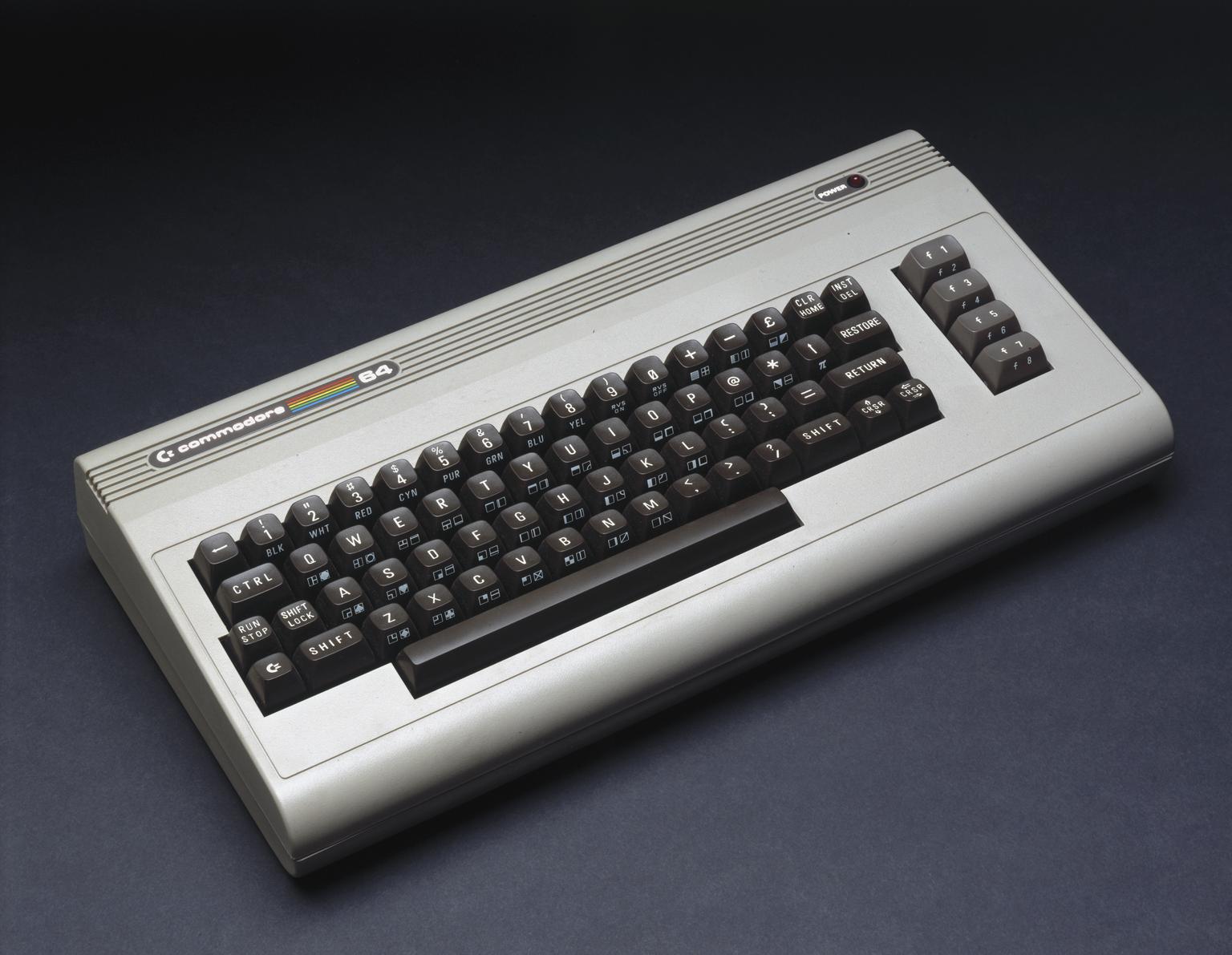 Commodore 64 microcomputer, 1982–1985