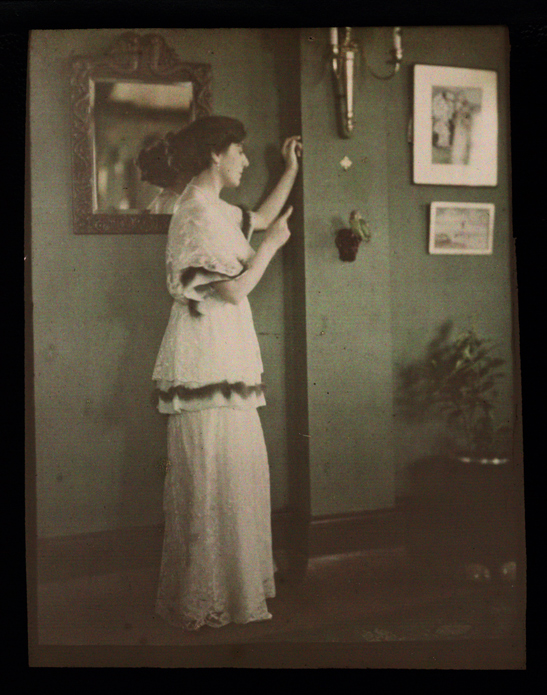 Hotel proprieter, Helen Messinger Murdoch, The Royal Photographic Society Collection, National Media Museum / SSPL