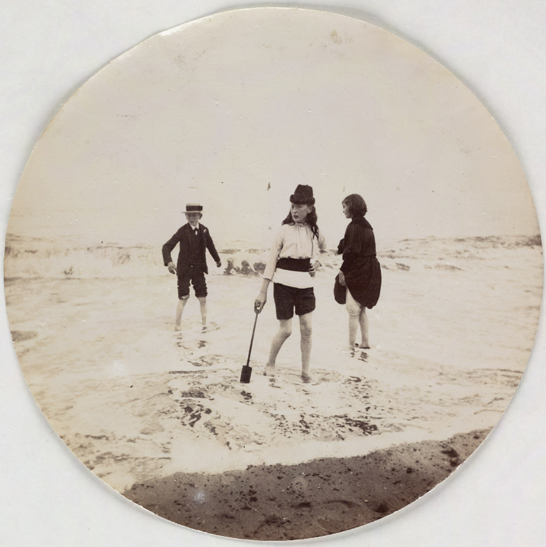 Children paddling in the sea, c.1890, National Media Museum Collection / SSPL