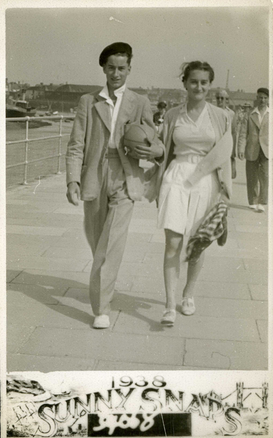 Typical walkie photograph, 1938