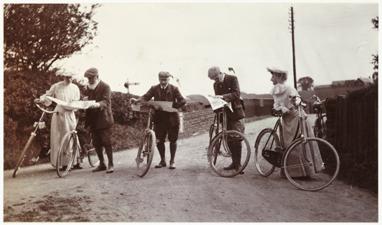 Cyclists looking at maps, c. 1900, C.J. Bacon, National Media Museum Collection / SSPL