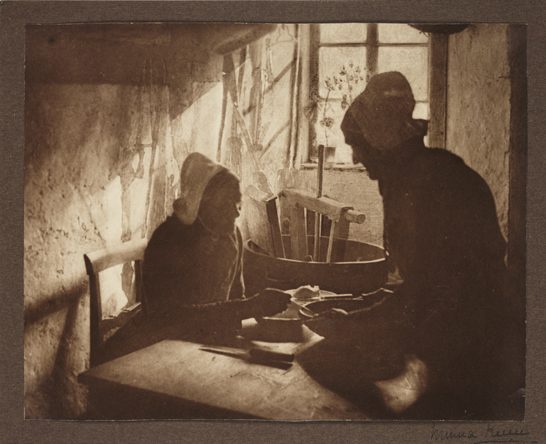 'A Frugal Meal', date unknown, Minna Keene, The Royal Photographic Society Collection © National Media Museum, Bradford / SSPL. Creative Commons BY-NC-SA 