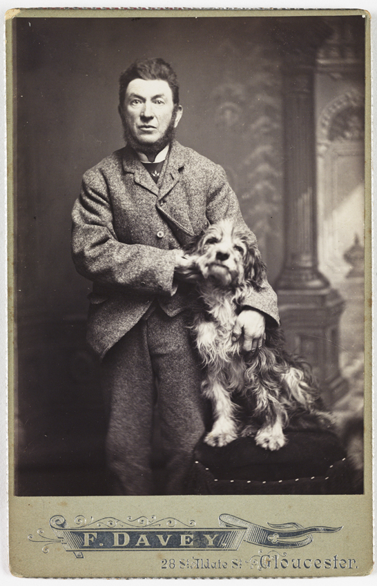 Man and dog, c. 1900, F. Davey © National Media Museum / SSPL. Creative Commons BY-NC-SA