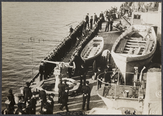 Sailors lined up on deck of battleship, c. 1915, unknown photographer © National Media Museum, Bradford / SSPL. Creative Commons BY-NC-SA