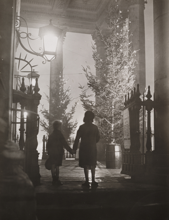 Children gaze at the Christmas tree, St Martin in the Fields, London, 19 December 1937, Reuben Saidman © Daily Herald / National Media Museum, Bradford / SSPL