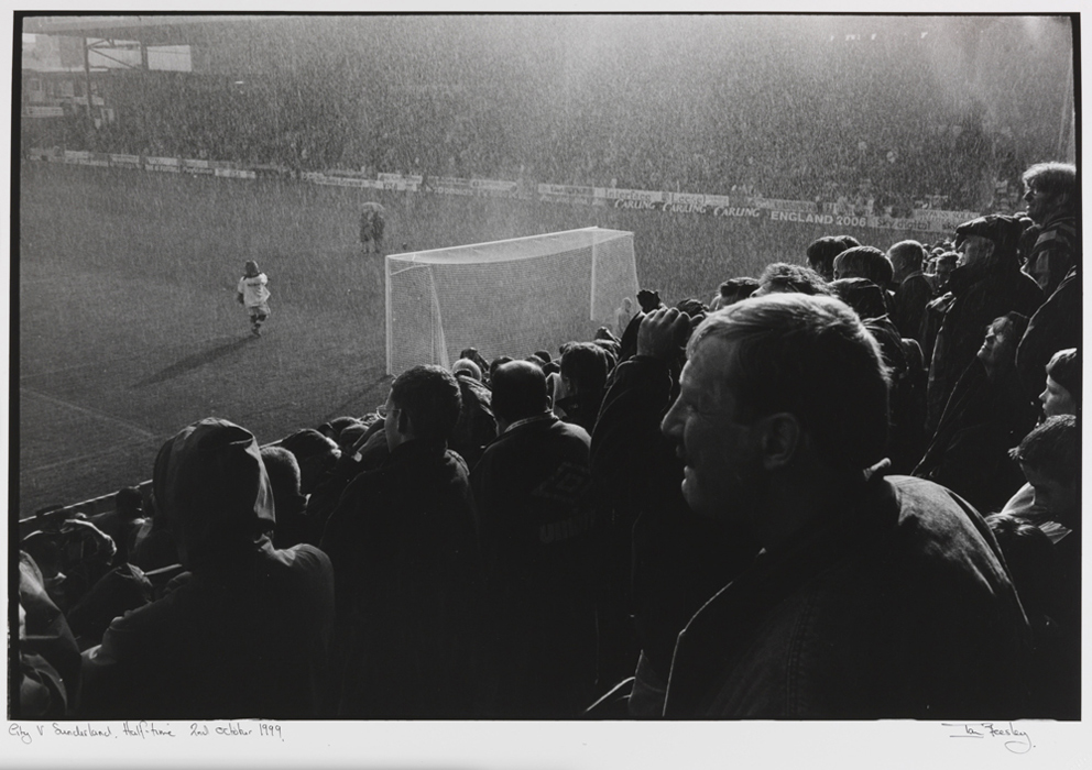 City v Sunderland, half time. 2 October 1999 © Ian Beesley National Science and Media Museum Collection