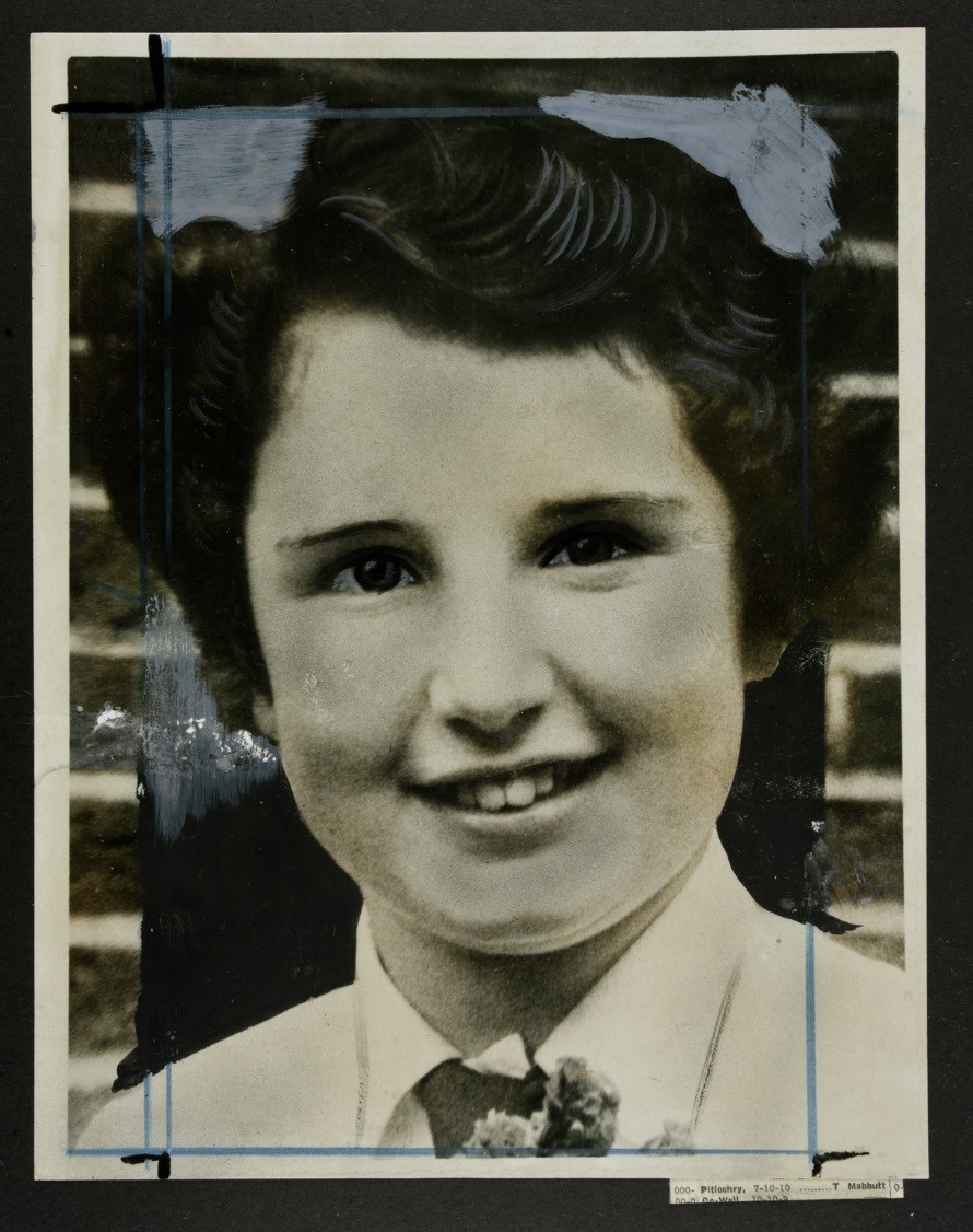 Photograph of Maureen Adams