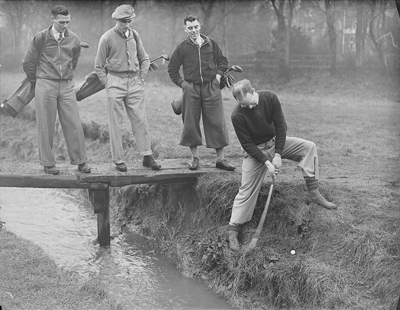 Charlton Athletic go golfing for cup-tie training at Sundridge Golf Club