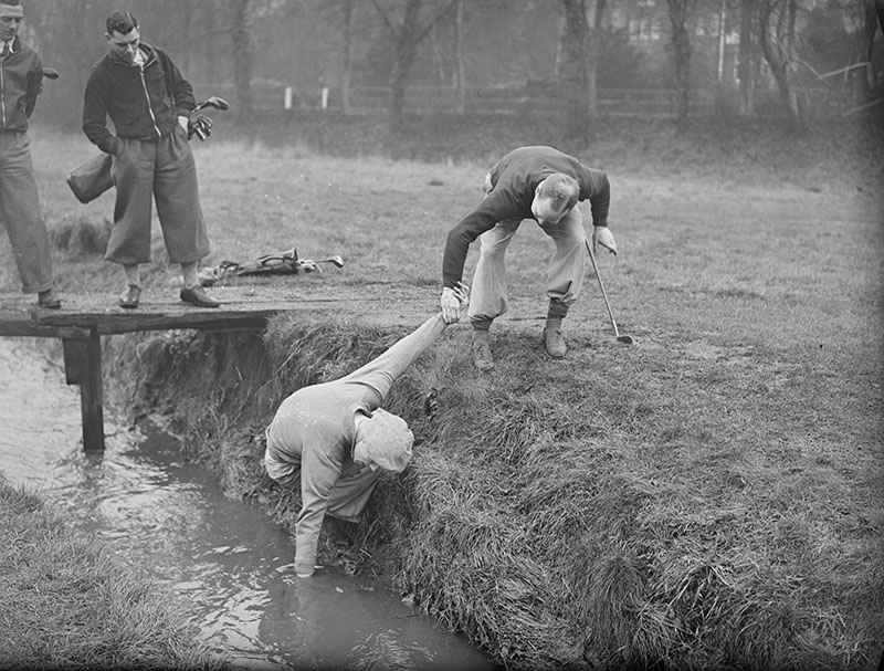 Charlton Athletic go golfing for cup-tie training at Sundridge Golf Club