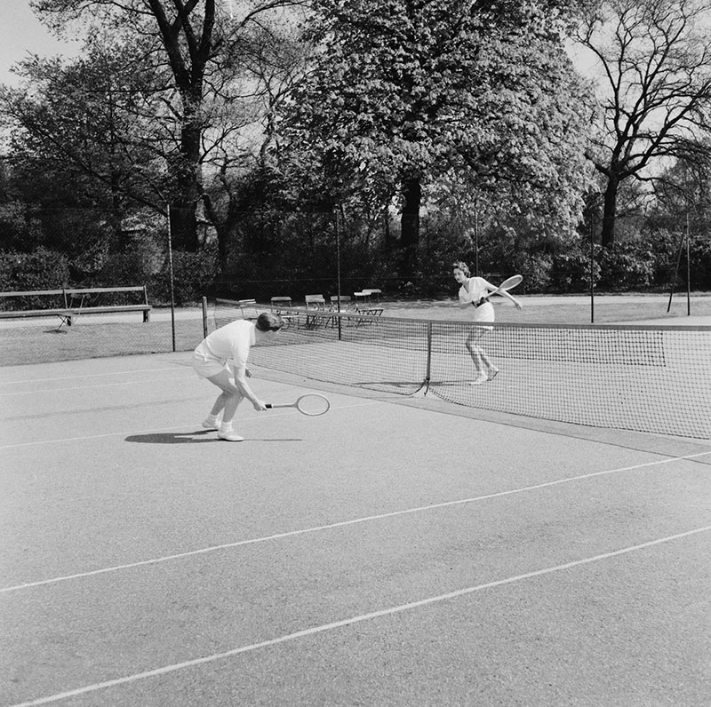People playing tennis