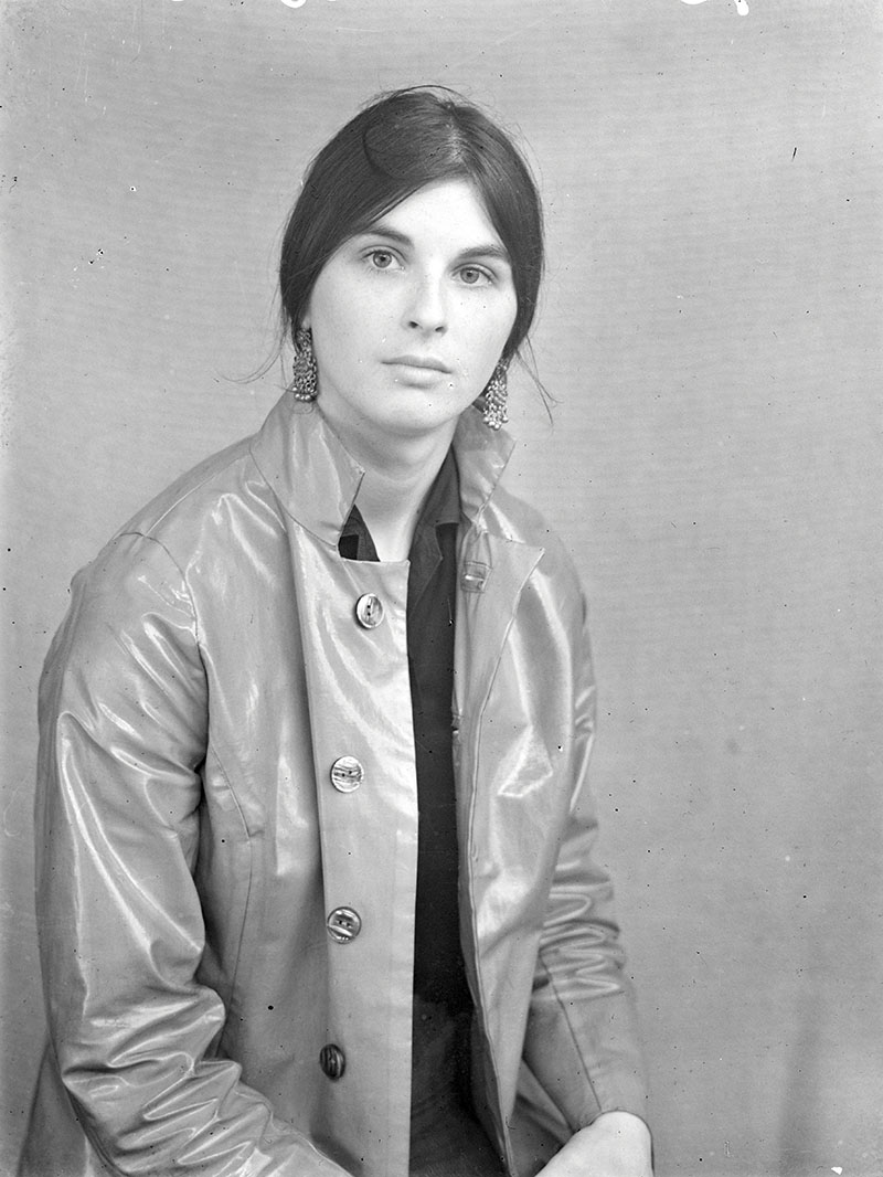 Portrait of young woman, taken at Belle Vue Studio