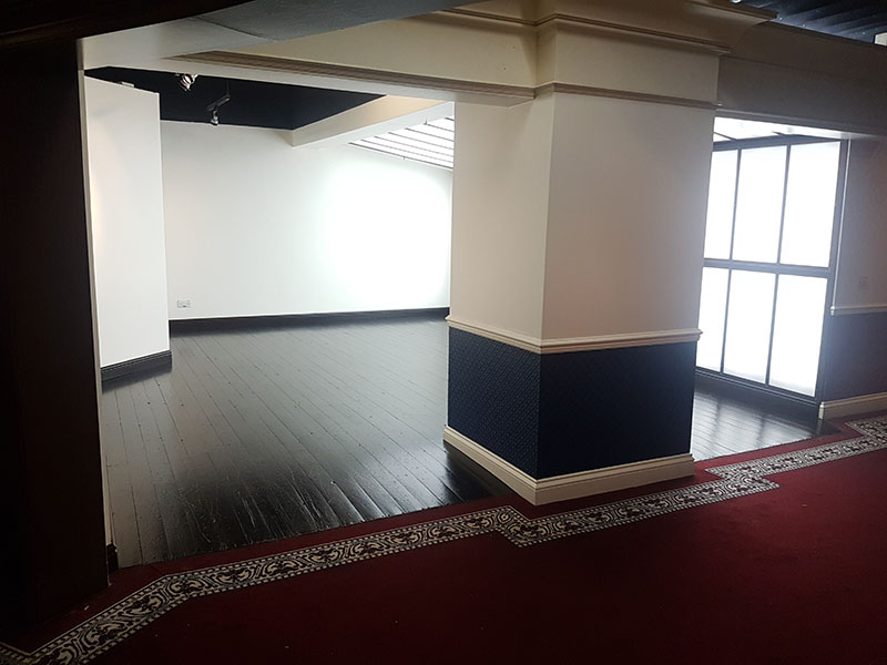 Empty Daylight Studio